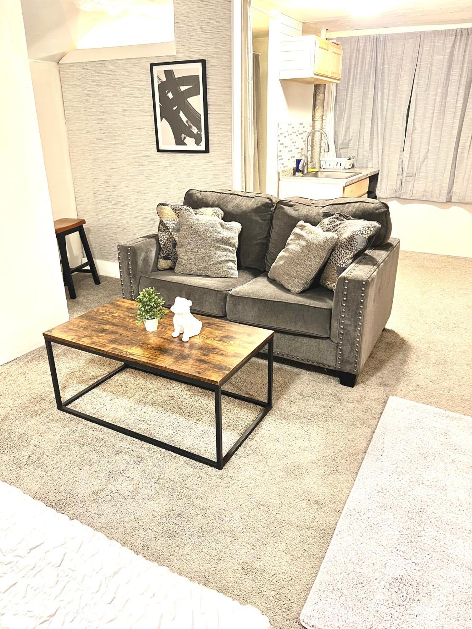 Two Bedroom Villa Studio With Fireplace & Living Room Detroit Eksteriør bilde